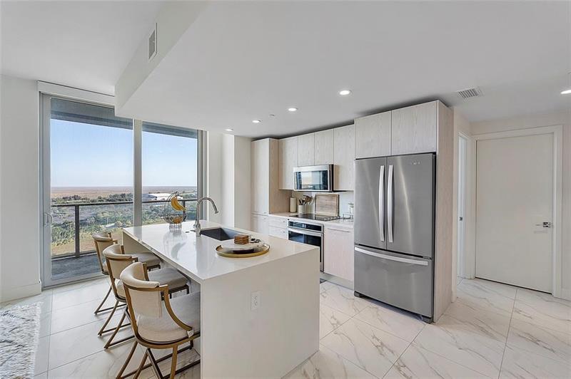Image 10 of 34 For 2000 Metropica Way  2501