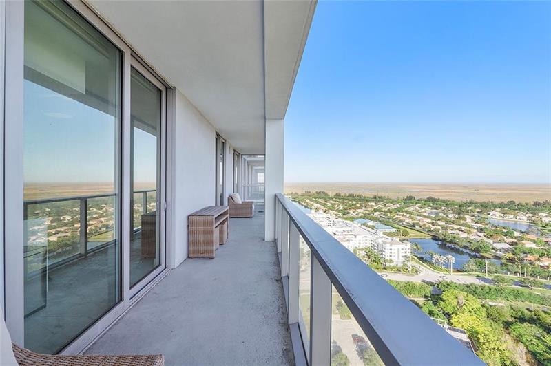 Image 20 of 34 For 2000 Metropica Way  2501