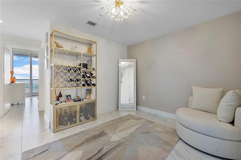 Image 8 of 34 For 2000 Metropica Way  2501