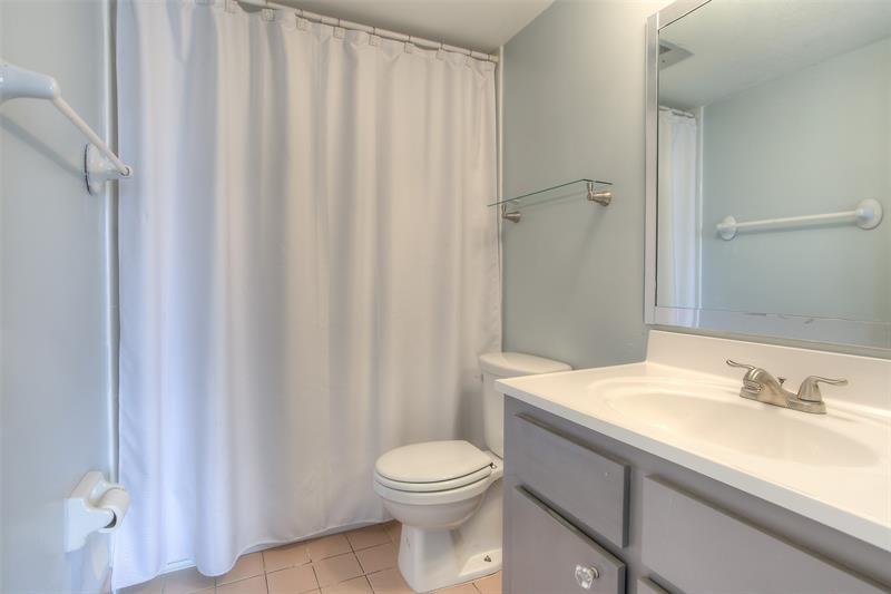 Image 11 of 15 For 2500 67th Pl  22-26