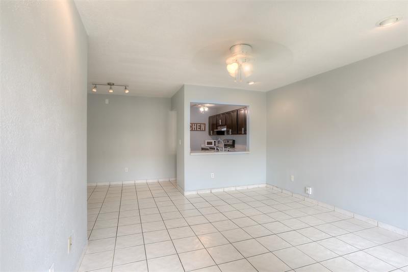 Image 4 of 15 For 2500 67th Pl  22-26