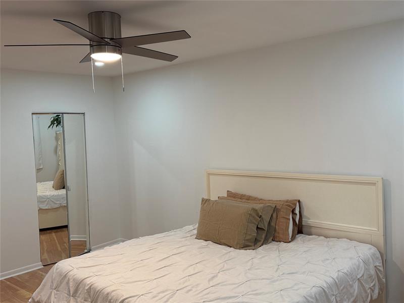 Image 23 of 66 For 6314 Longboat Ln  203