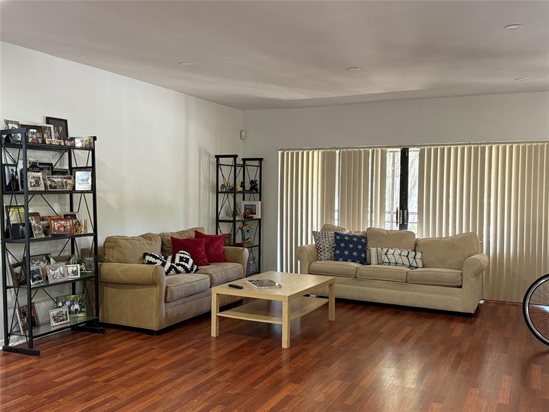Image 41 of 66 For 6314 Longboat Ln  203