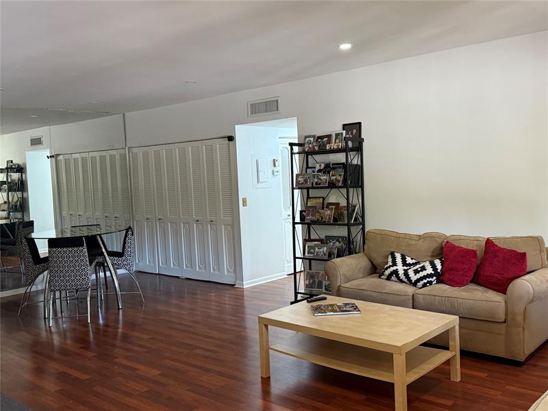 Image 48 of 66 For 6314 Longboat Ln  203