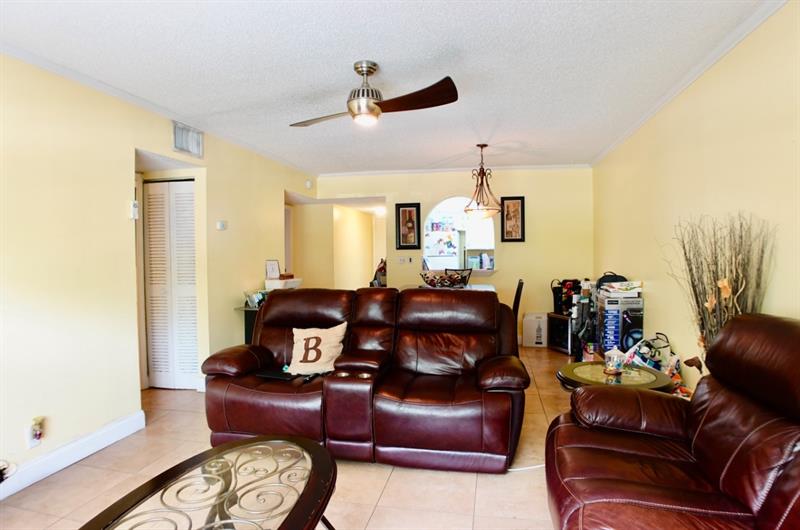 Image 3 of 16 For 10701 Royal Palm Blvd  14