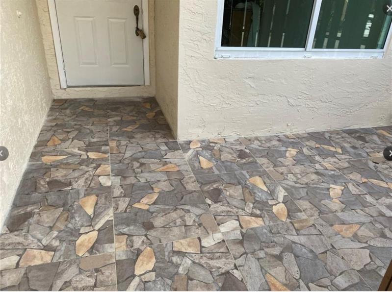 Image 4 of 13 For 8233 8th Ct  