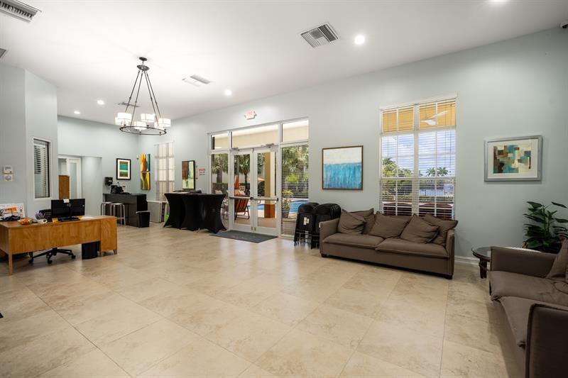 Image 30 of 36 For 250 7th Ct  