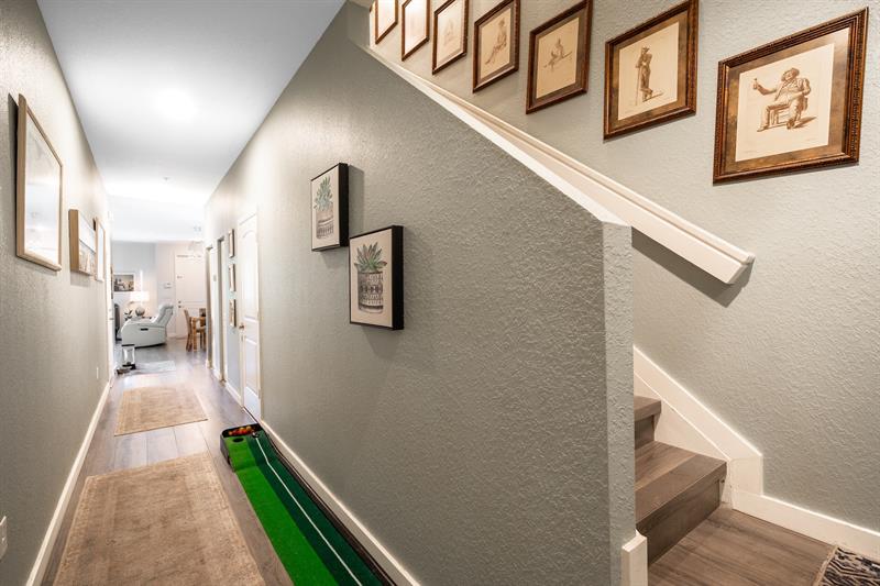 Image 7 of 36 For 250 7th Ct  