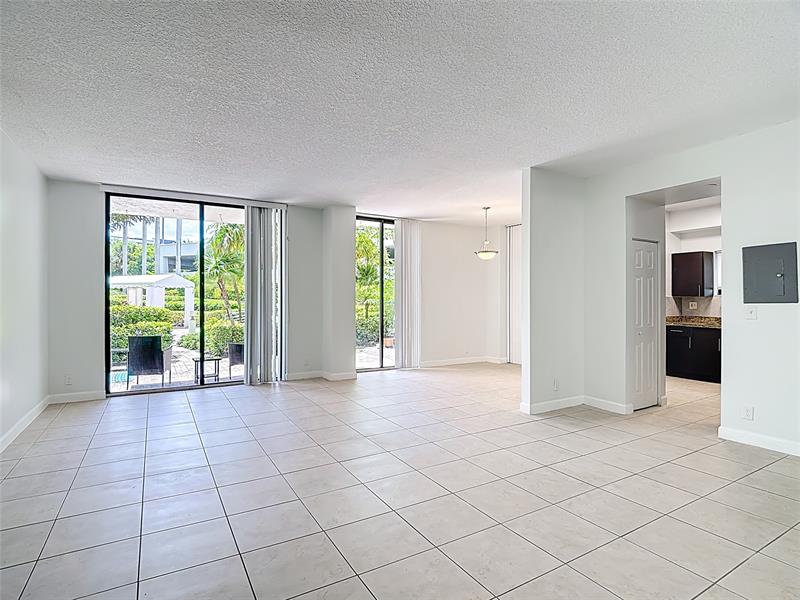 Image 11 of 47 For 3300 192nd St  118