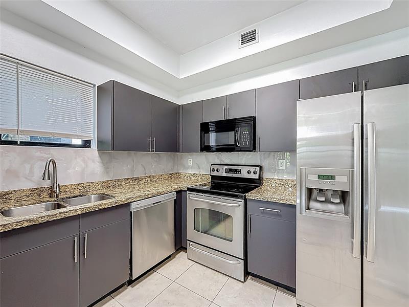 Image 18 of 47 For 3300 192nd St  118