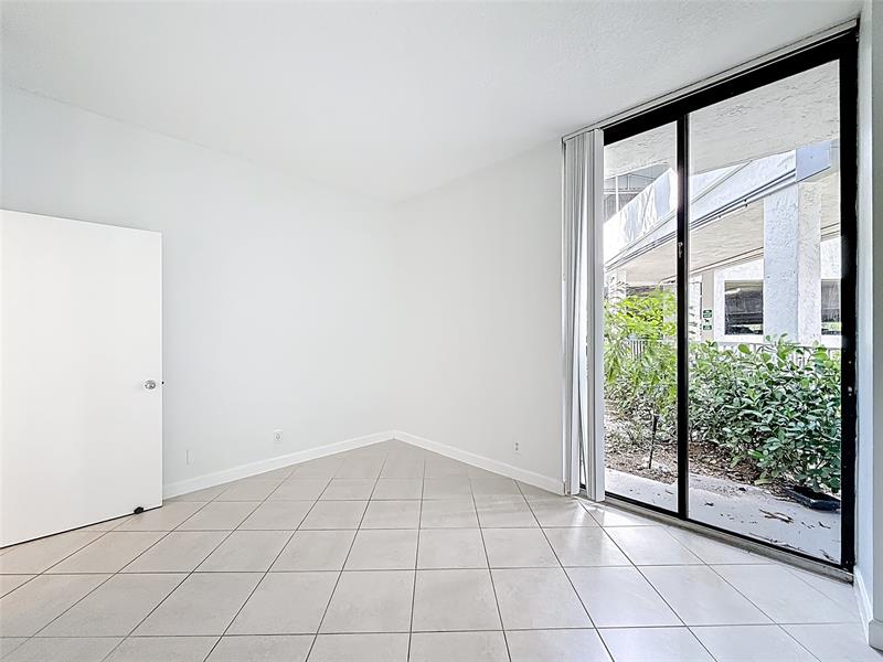 Image 33 of 47 For 3300 192nd St  118