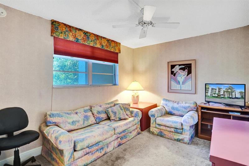 Image 23 of 50 For 9450 Poinciana Pl  310