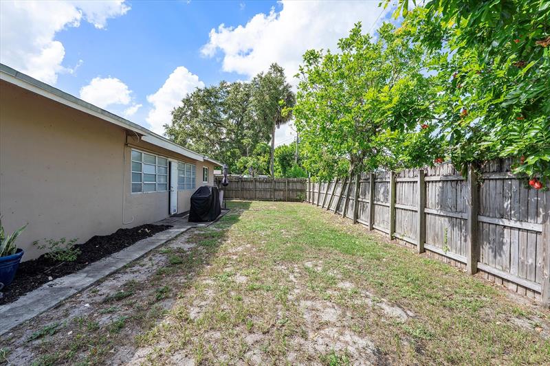 Image 22 of 26 For 2017 10th Ave