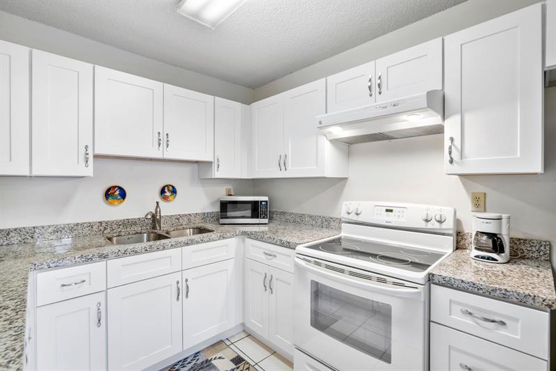 Image 10 of 27 For 2171 90th Ave  C-8