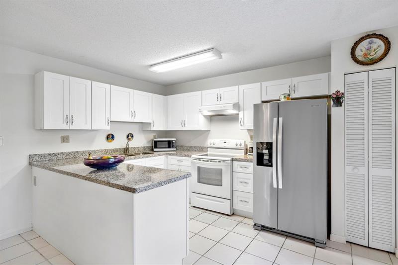 Image 8 of 27 For 2171 90th Ave  C-8