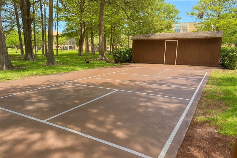 Image 18 of 22 For 7770 50th St  104