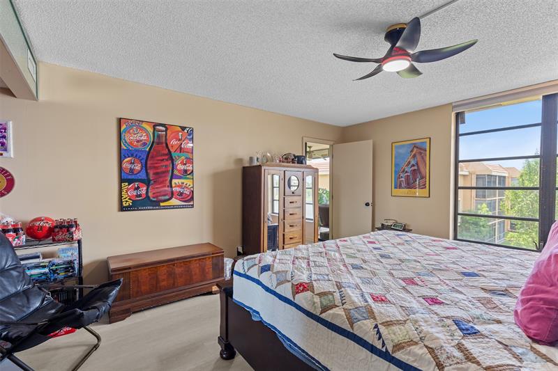 Image 22 of 27 For 5836 Coral Lake Dr  312