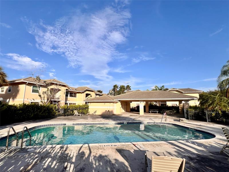 Image 21 of 21 For 12249 Royal Palm Blvd  5o