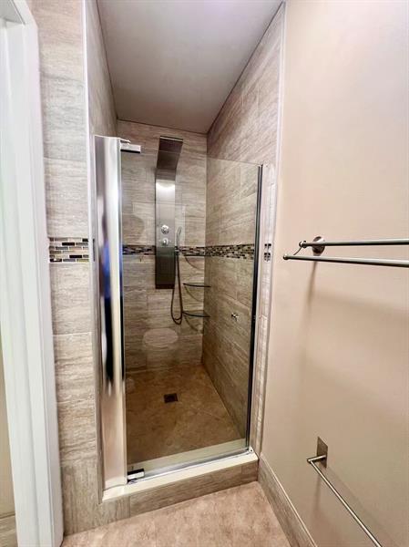 Image 22 of 25 For 12249 Royal Palm Blvd  5o