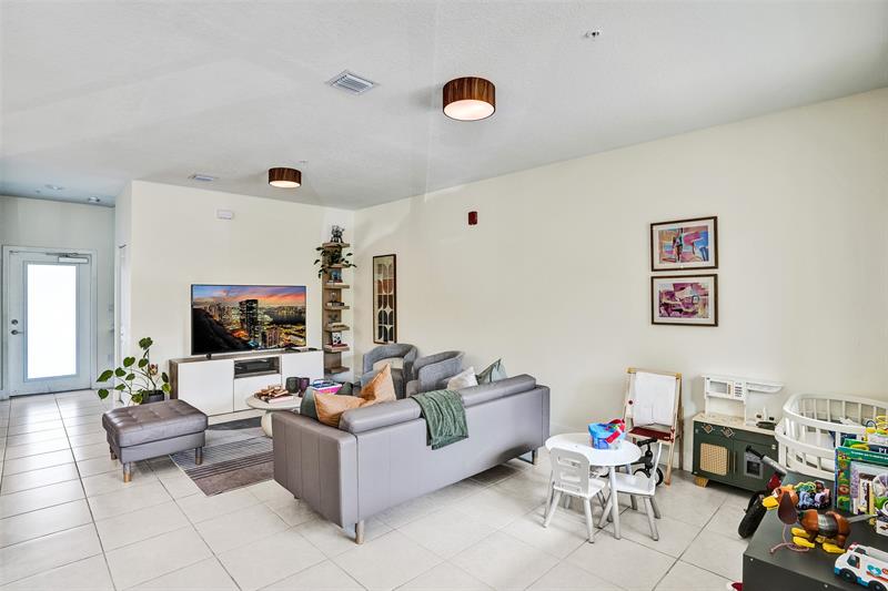 Image 17 of 63 For 8001 41st St  F-109