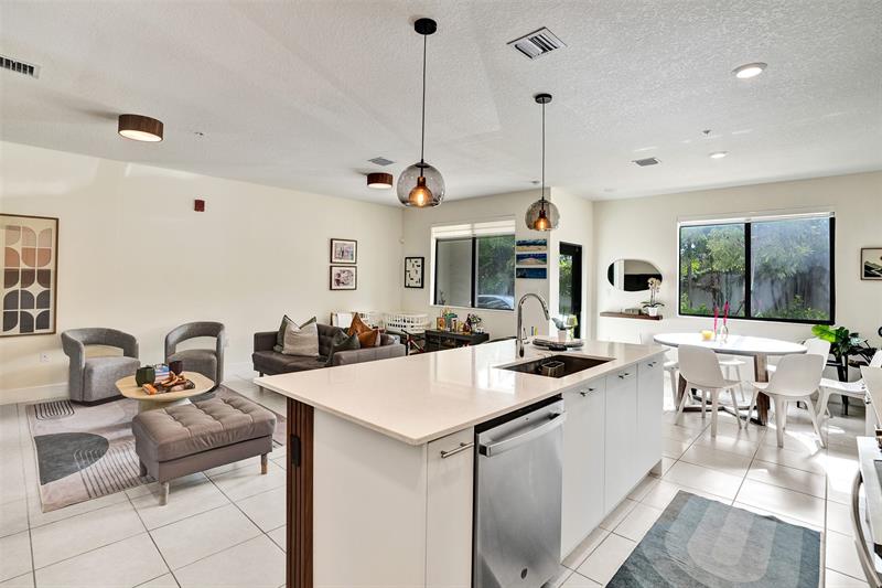 Image 21 of 63 For 8001 41st St  F-109