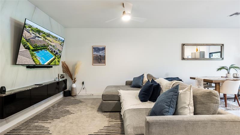 Image 7 of 26 For 884 3rd Terr  884