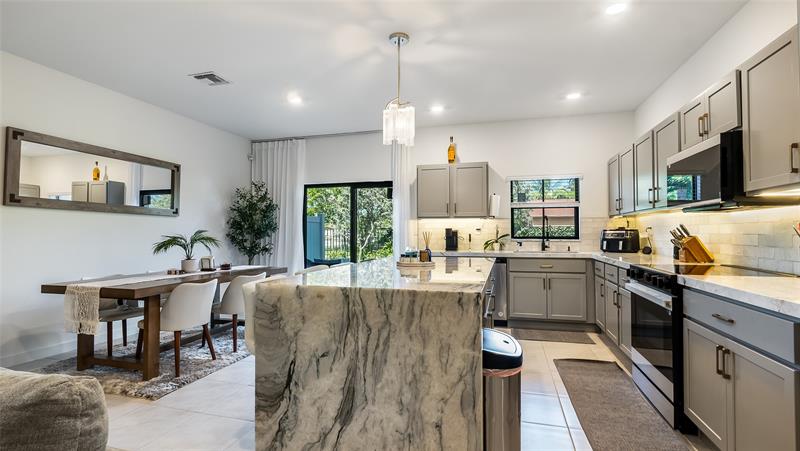 Image 9 of 26 For 884 3rd Terr  884
