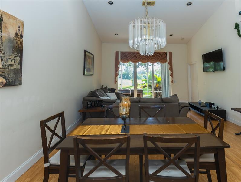 Image 15 of 29 For 2491 Aragon Blvd  2