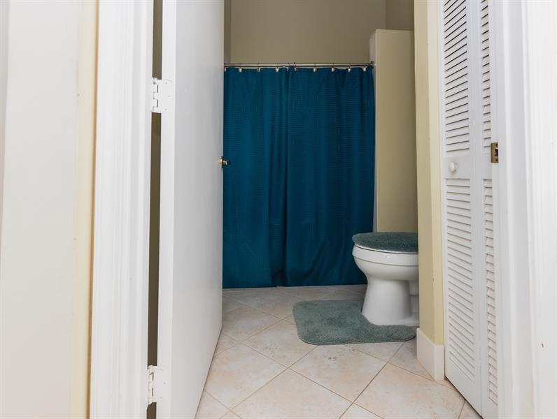 Image 22 of 29 For 2491 Aragon Blvd  2