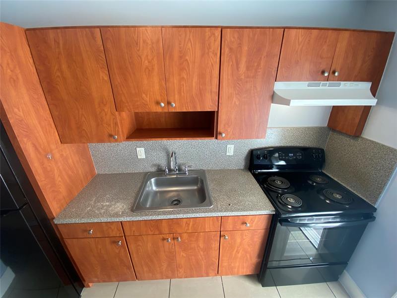 Image 5 of 14 For 5311 17th Ct  B