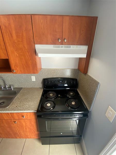 Image 6 of 14 For 5311 17th Ct  B