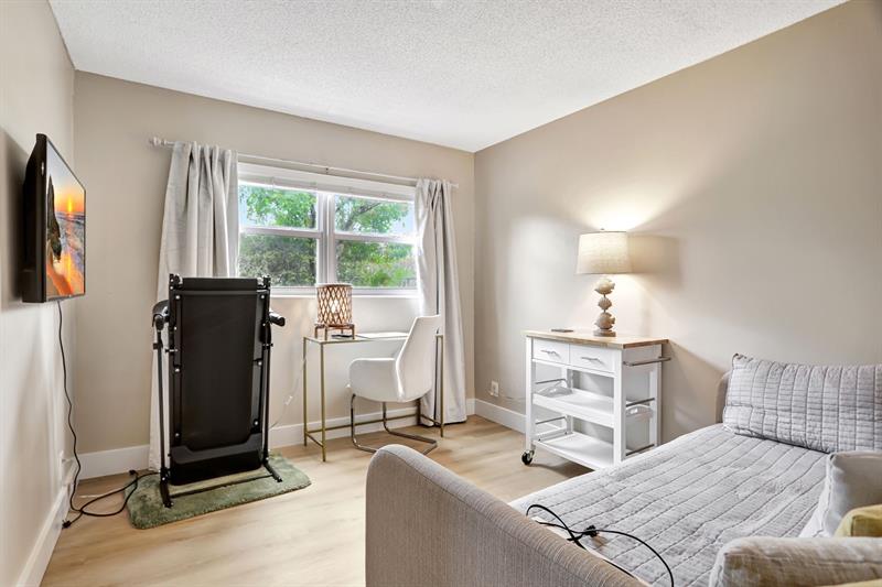 Image 14 of 23 For 540 2nd Ave  J7