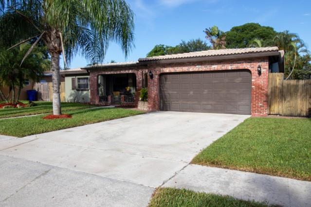 Image 3 of 28 For 149 77th Ave