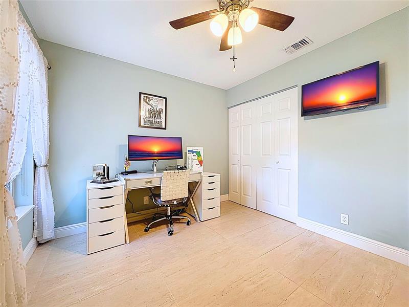 Image 17 of 31 For 1420 Seagrape Cir
