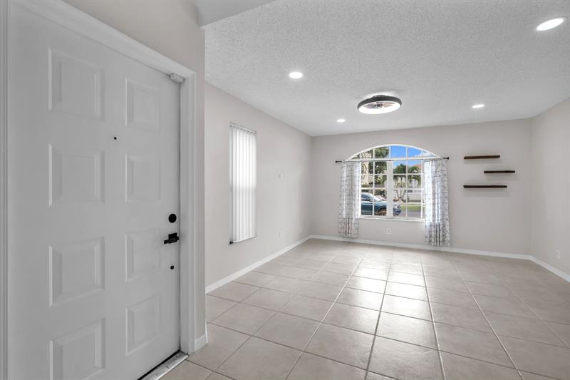 Image 7 of 57 For 6886 Big Pine Key Street