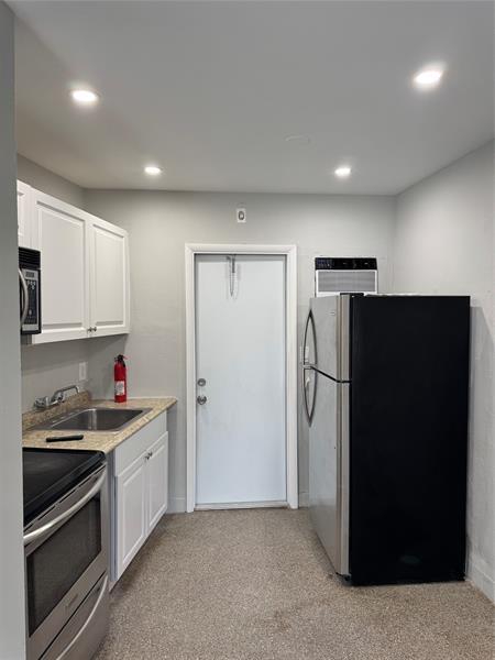 Image 4 of 12 For 2025 N 16th Ave