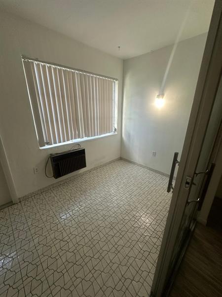 Image 7 of 7 For 251 187th St  803