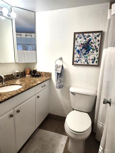 Image 11 of 14 For 804 7th St  101