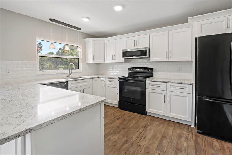 Image 13 of 24 For 6080 65th St