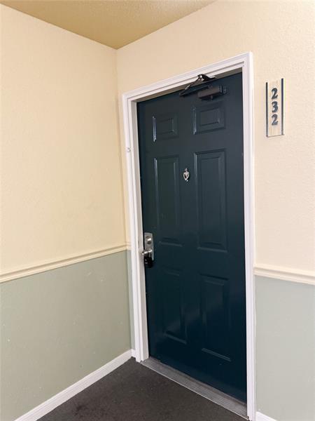 Image 12 of 12 For 977 Riverside Dr  232