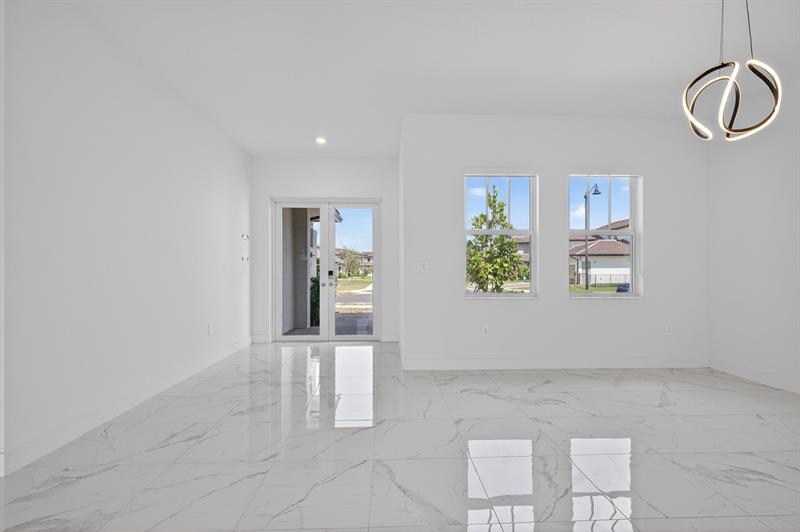 Image 7 of 62 For 4421 123rd Ln