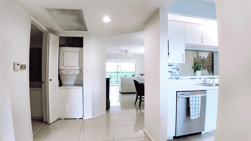 Image 5 of 21 For 12551 16th Ct  402 C