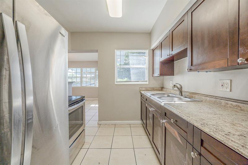 Image 16 of 29 For 4106 Terrace Dr