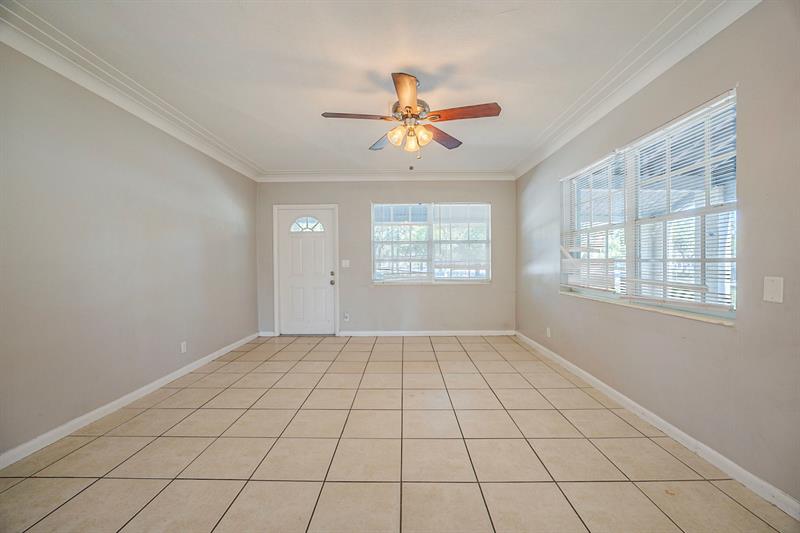 Image 9 of 29 For 4106 Terrace Dr