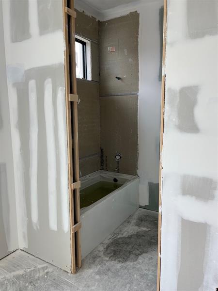 Image 9 of 13 For 1523 17th Way