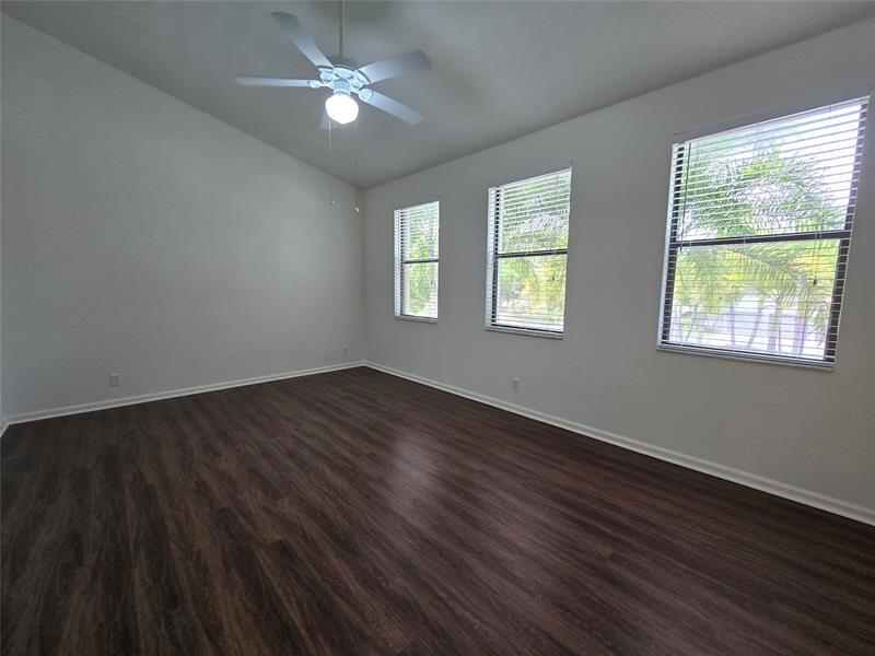 Image 14 of 23 For 5800 Coach House Cir  D