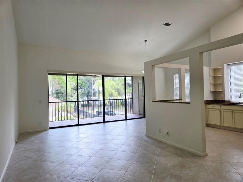 Image 9 of 23 For 5800 Coach House Cir  D