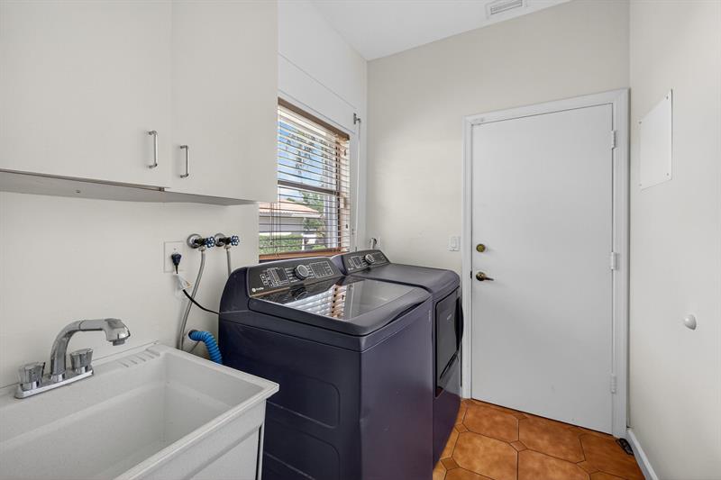 Image 34 of 50 For 8600 Nw 54 Street