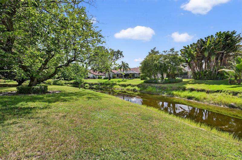 Image 41 of 50 For 8600 Nw 54 Street