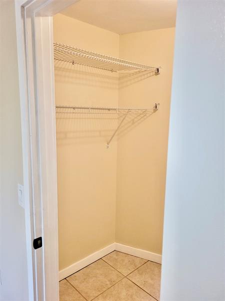 Image 15 of 18 For 18328 68th Ave  B